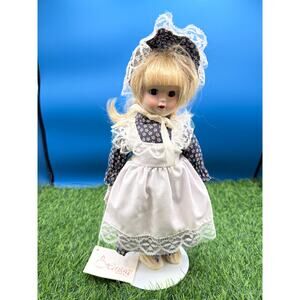 VTG Heritage Collect Porcelain Doll with Wrist Tag-Blonde Collectible